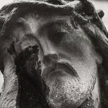 Lade das Bild in den Galerie-Viewer, Leid