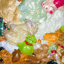 Lade das Bild in den Galerie-Viewer, Plastik